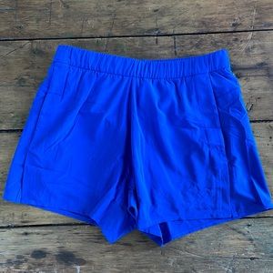 NWT Outdoor Voices Relay Shorts